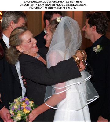 Lauren Bacall: 1924 - 2014
