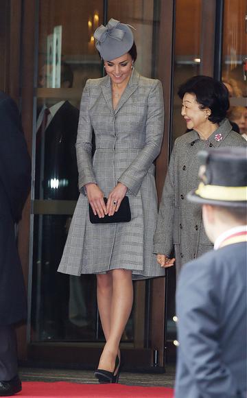 Catherine, Duchess of Cambridge and Prince William, Duke of Cambridge attend a Ceremonial Welcome for the President of Singapore