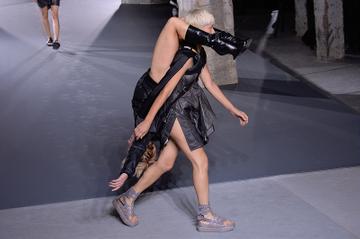 Models carrying models at Rick Owens' show at Paris Fashion Week Womenswear Spring/Summer 2016