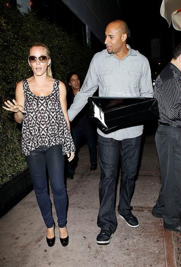 Kendra Wilkinson being Kendra