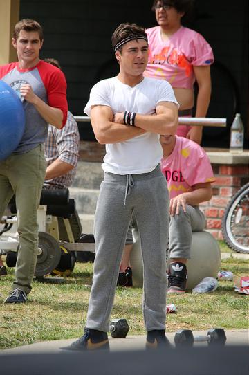 Zac Efron swoon time