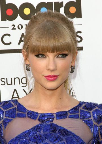 Taylor Swift's Red Carpet Highlights