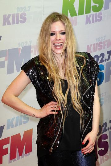 Britney, Will.i.am, Avril, and more do concert together