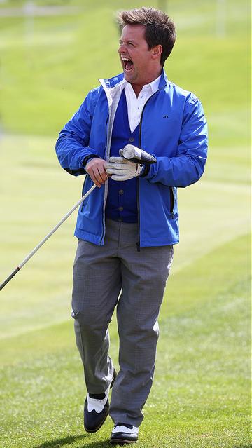 Celebs get their golf on