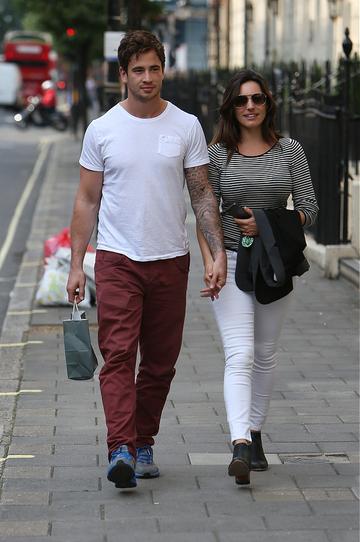 Kelly Brook: red carpet and downtime
