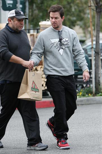 Celebrities out doing their Christmas shopping