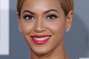 Beyonce's Back: Fierce face at the ready for the Mrs Carter Tour