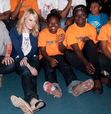 Cast of The Amazing Spider-Man at the 'Be Amazing' Stand Up Volunteer Initiative