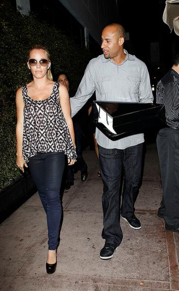 Kendra Wilkinson being Kendra