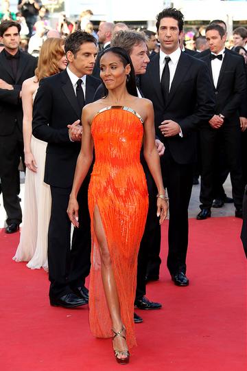 Will anyone dare to bare ONE leg for Oscars 2013?