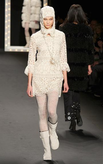 Mercedes-Benz New York Fashion Week - Anna Sui Collection
