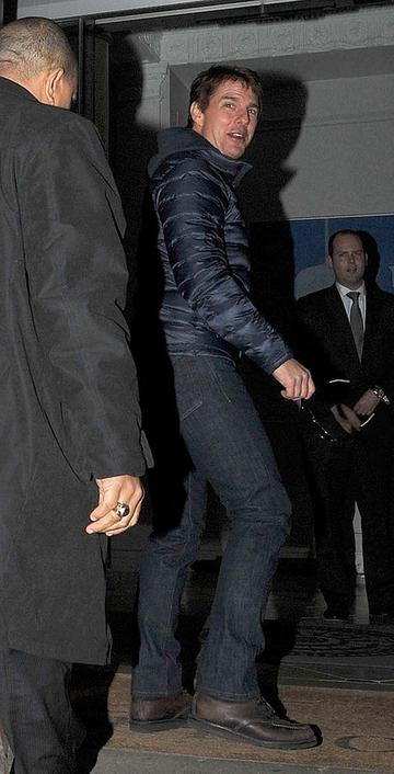 Tom Cruise arrives in Dublin
