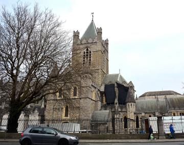 Mary Queen of Scots TV movie 'Reign' being filmed at Christ Church