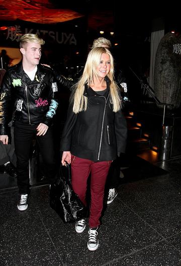 Tara Reid and Jedward out for dinner AGAIN