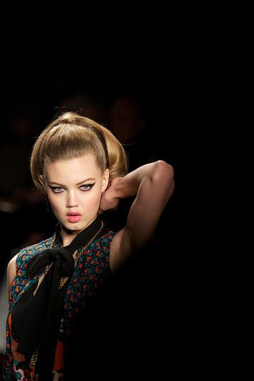 Mercedes-Benz New York Fashion Week - Anna Sui Collection