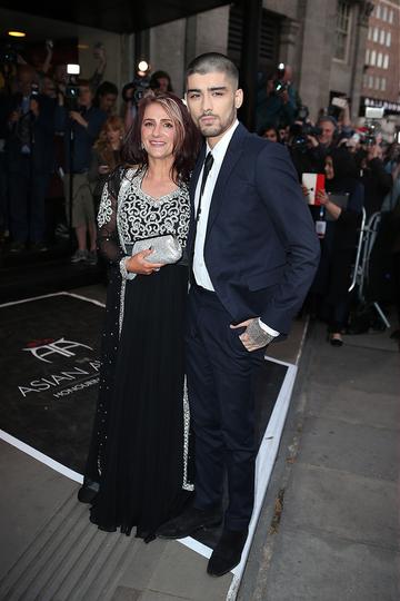 Zayn Malik debuts shaved head