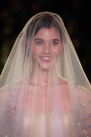Carolina Herrera Bridal Fashion Spring/Summer 2016