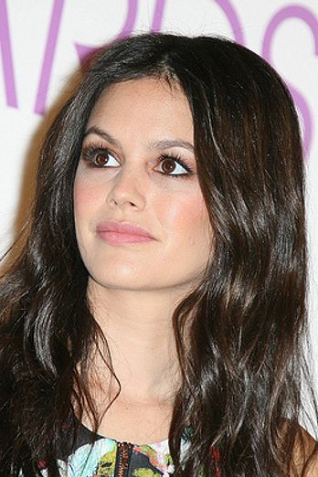 People's Choice 2014 Nominations with the 2 Broke Girls, Rachel Bilson & friends