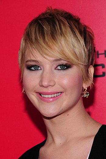 Jennifer Lawrence and co (and models) at the NYC Screening of The Hunger Games:Catching Fire