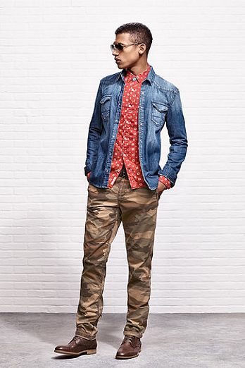 Tommy Hilfiger Men's Spring Look