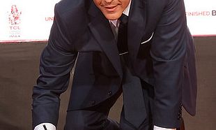 Vince Vaughn Handprints and Footprints Ceremony
