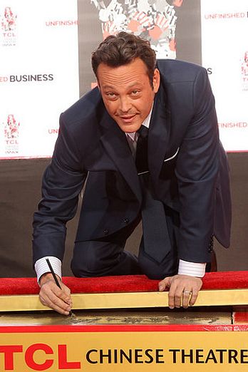 Vince Vaughn Handprints and Footprints Ceremony