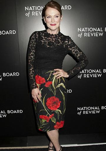 Awards Season Red Carpet Showdown: Julianne Moore