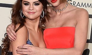 The GRAMMYs 2016 - Red Carpet