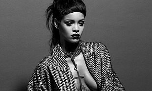 Rihanna gets all 'fashion' and shows off her underboob in latest photoshoot