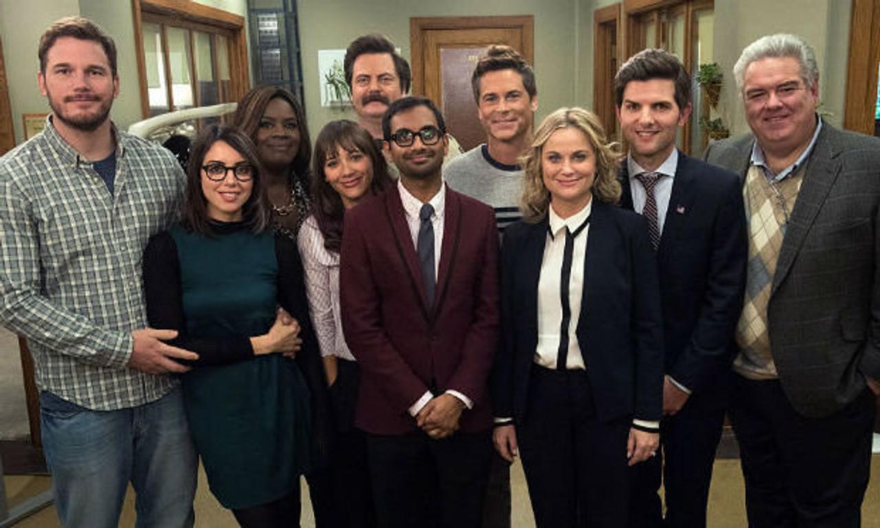 The Cast Of Parks And Recreation Just Reunited And It Was Awesomesauce 