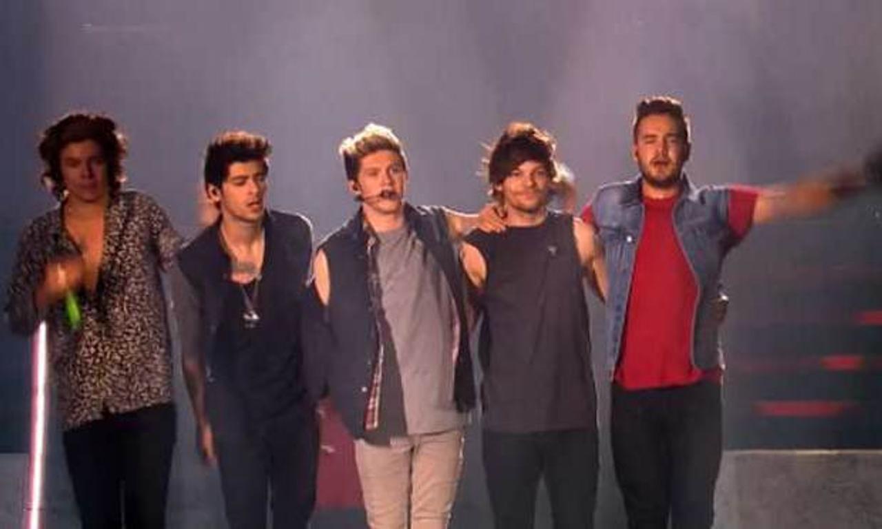 The trailer to the new One Direction documentary 'Where We Are' hits