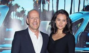 Bruce Willis isn’t the first famous actor to be diagnosed with aphasia Bruce Willis isn’t the first famous actor to be diagnosed with aphasia