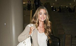 Denise Richards holding on to Charlie Sheen's kids for 2013 Denise Richards holding on to Charlie Sheen's kids for 2013