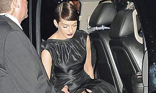 Pic: Anne Hathaway is definitely pregnant. Posts bikini bump pic to Instagram before the paps Pic: Anne Hathaway is definitely pregnant. Posts bikini bump pic to Instagram before the paps