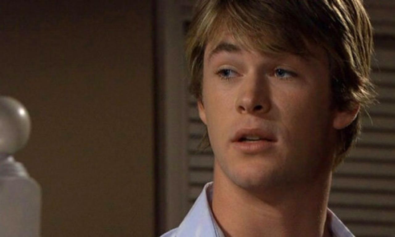 Chris Hemsworth Home And Away 1659