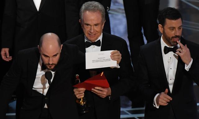 Pwc And Ampas Cant Stop Apologising For The Oscars Blunder Both Issue Second Apology