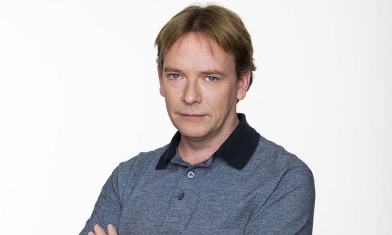 What's the Deal with Ian Beale?