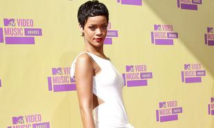 MTV VMA 2012 Red Carpet: Rihanna's wang, Katy's bin bag, Rita Ora's ode to Elvis and more... MTV VMA 2012 Red Carpet: Rihanna's wang, Katy's bin bag, Rita Ora's ode to Elvis and more...