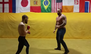 Watch: Here's The Mountain from Game of Thrones fighting Conor McGregor Watch: Here's The Mountain from Game of Thrones fighting Conor McGregor