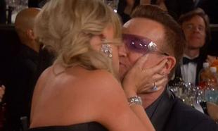 Watch: Amy Poehler's acceptance speech and THAT smooch with Bono Watch: Amy Poehler's acceptance speech and THAT smooch with Bono