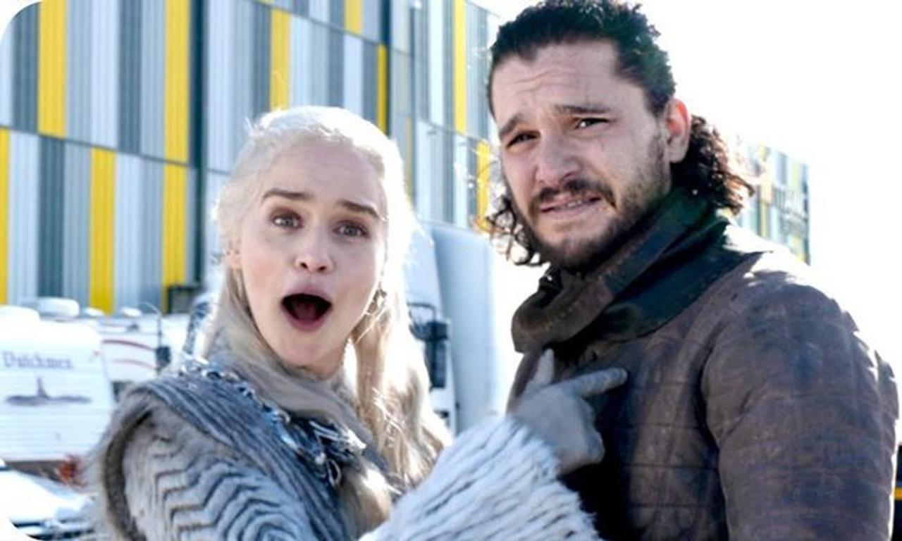 Watch: Emilia Clarke shares hilarious 'behind the scenes' video from Game  of Thrones set