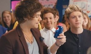 One Direction's new Pepsi ad. Gewann Niall!