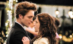 Stephenie Meyer gearing up for more Twilight? Stephenie Meyer gearing up for more Twilight?