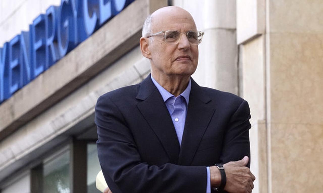 'Transparent' actress accuses Jeffrey Tambor of sexual harassment ...