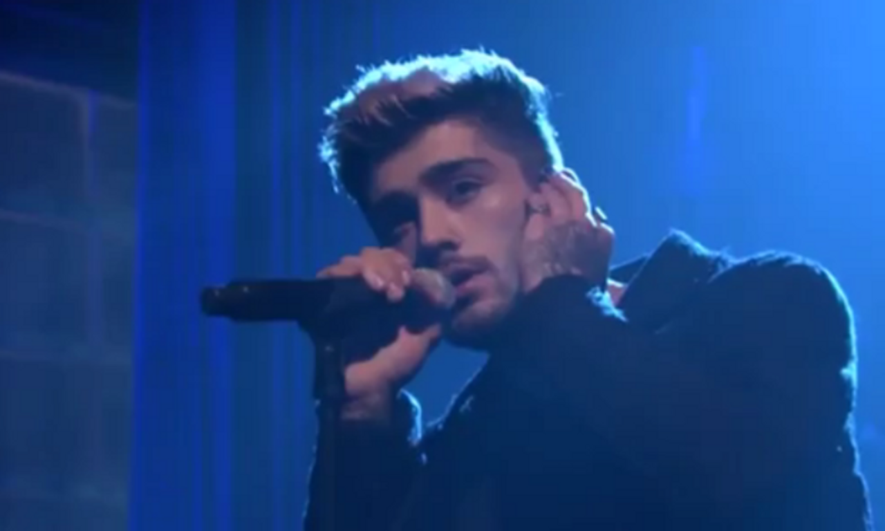 Listen Zayn Maliks New Song Cruel Is A Catchy Little Electrornb Zinger 