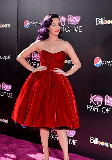 Part of Me Premiere: Katy Perry, Selena Gomez and more.