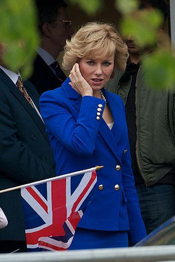 Naomi Watts on the set of 'Diana'
