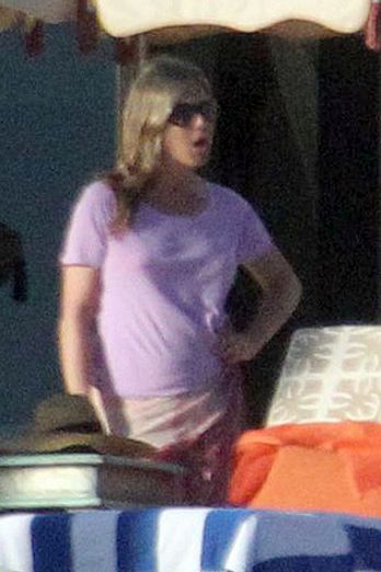 Jennifer Aniston on her hollers