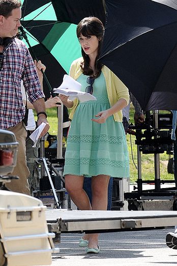 Zooey Deschanel on set for New Girl