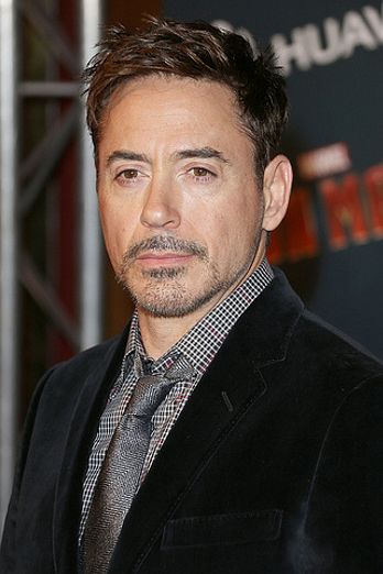 Paris premiere of Iron Man 3